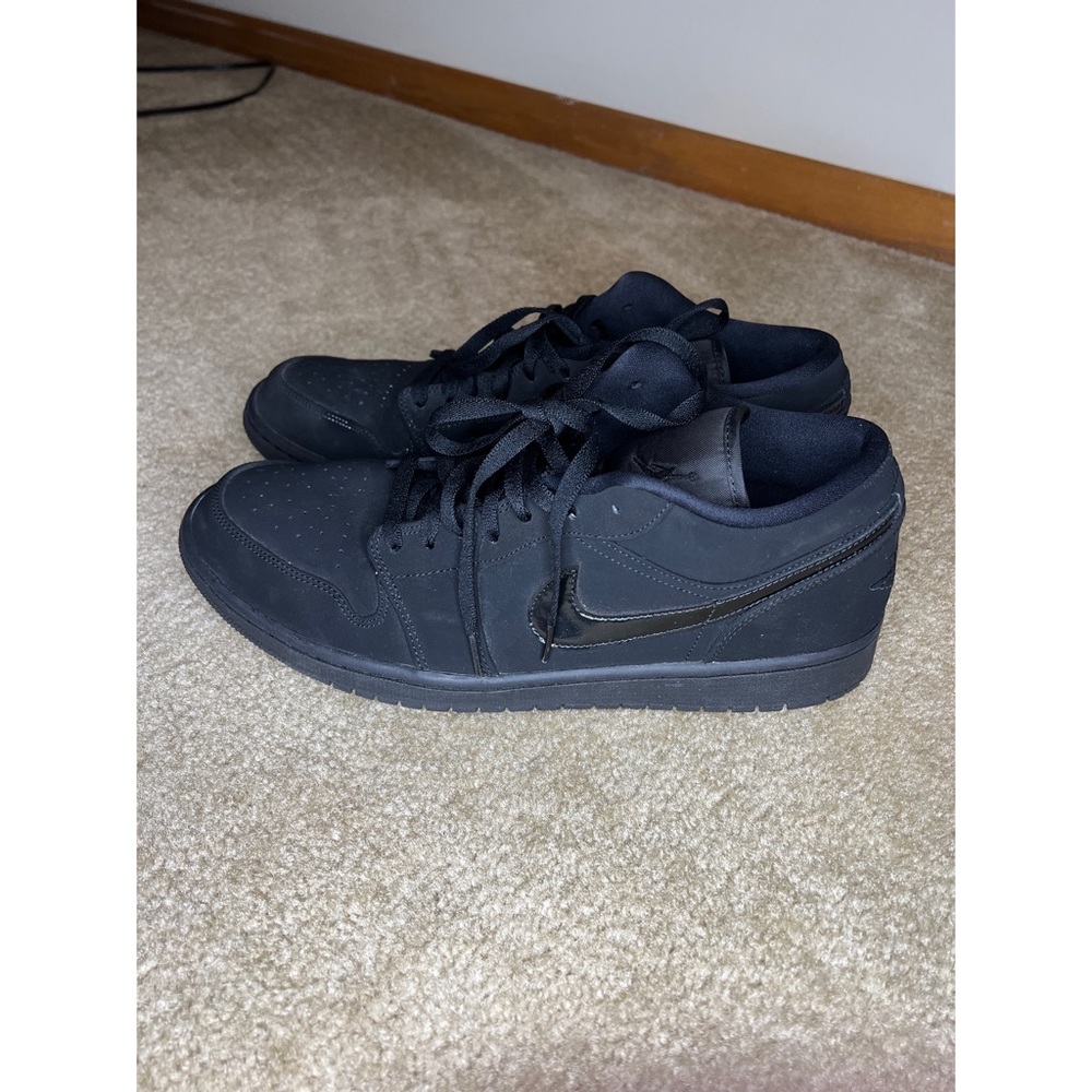 Air Jordan 1 Triple Black Size 13